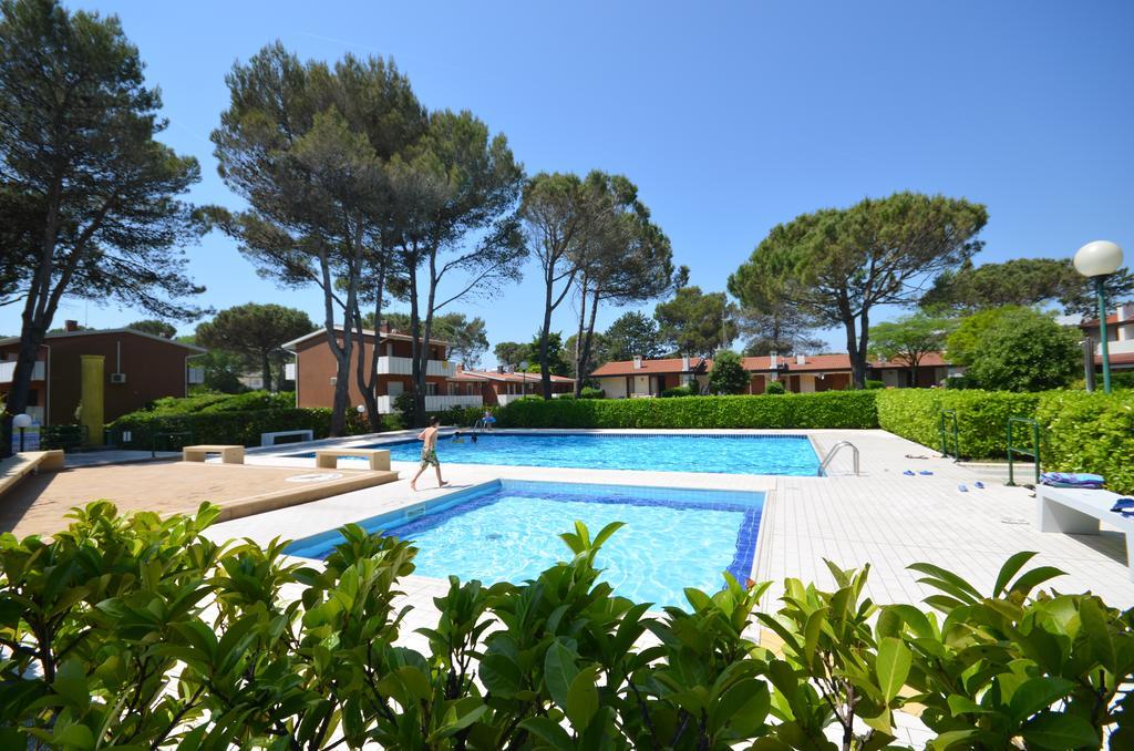 ביביונה Villaggio Club Dei Pini מראה חיצוני תמונה